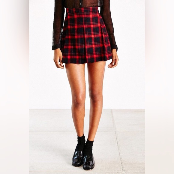 UO / ECOTE / PLAID PLEATED MINI SKIRT - Picture 1 of 4